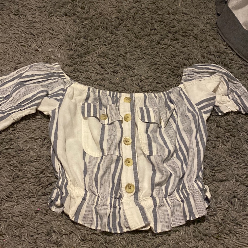 american eagle shirt